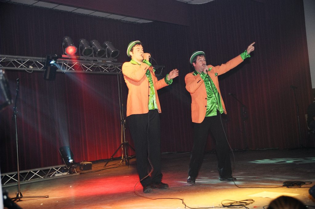 2025-11_Eerste optreden Posterholt 2003